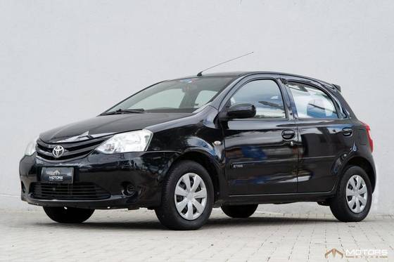 TOYOTA ETIOS 1.3 XS 16V FLEX 4P MANUAL